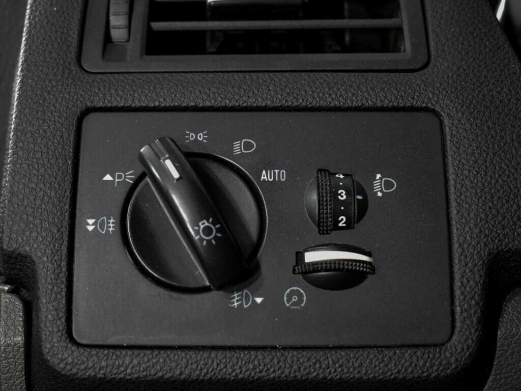 Б/У Форд Куга 2012 года. Фото: #7