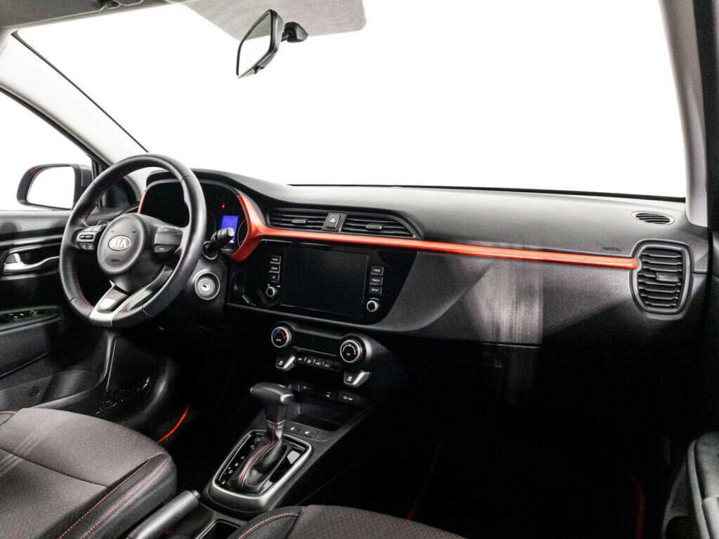 Б/У Киа Рио 2021 года. Фото: #8