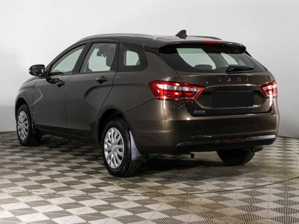 Lada (ВАЗ) Vesta 2021 года с пробегом. Фото: #6