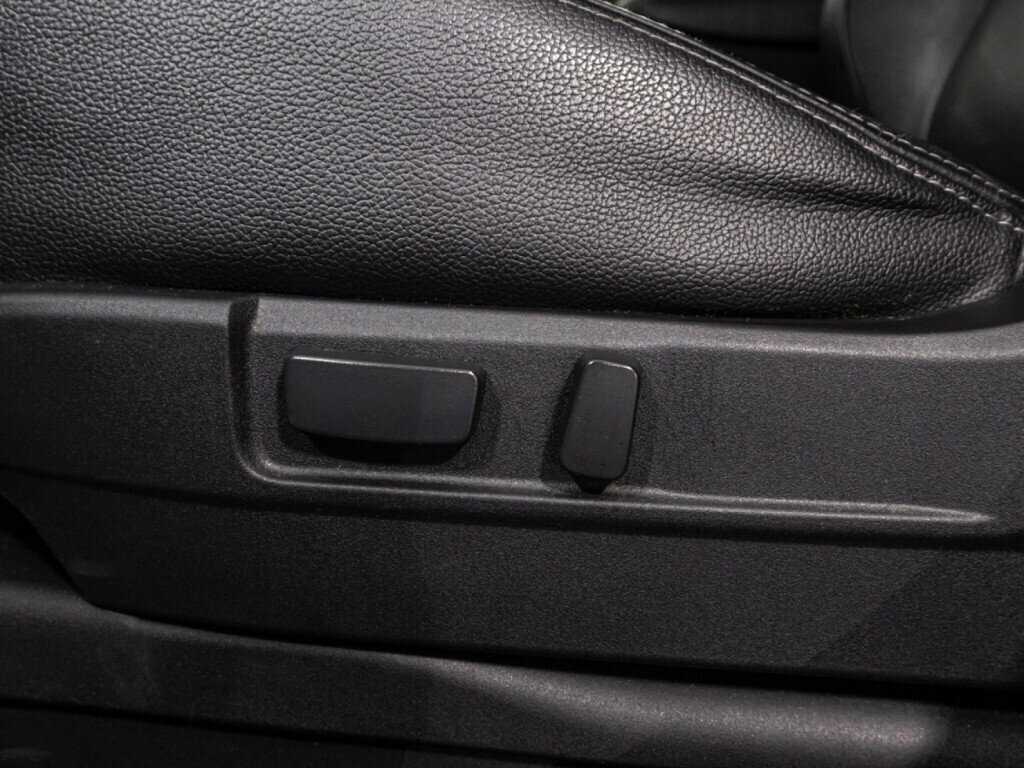 Б/У Митсубиши Оутлэндер 2018 года. Фото: #14