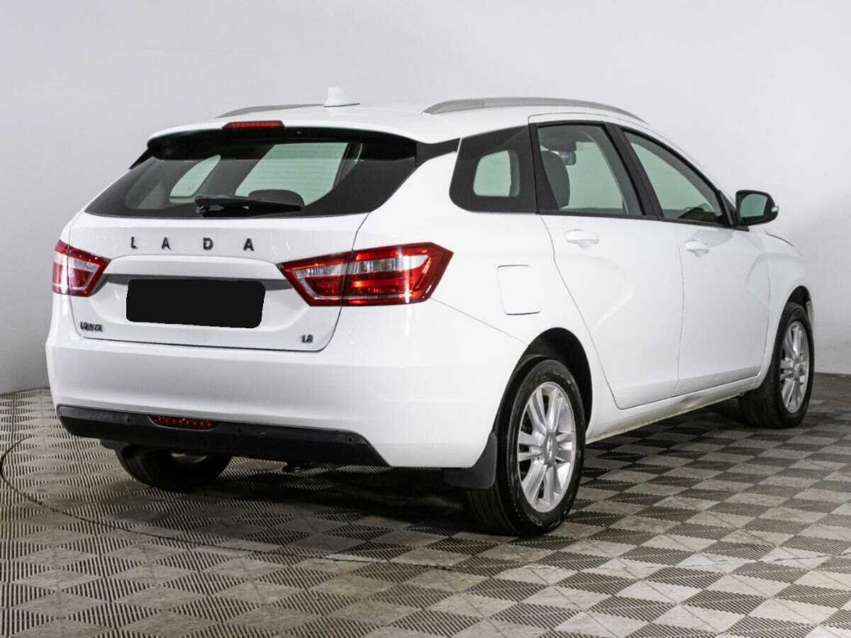 Lada (ВАЗ) Vesta 2017 года с пробегом. Фото: #4