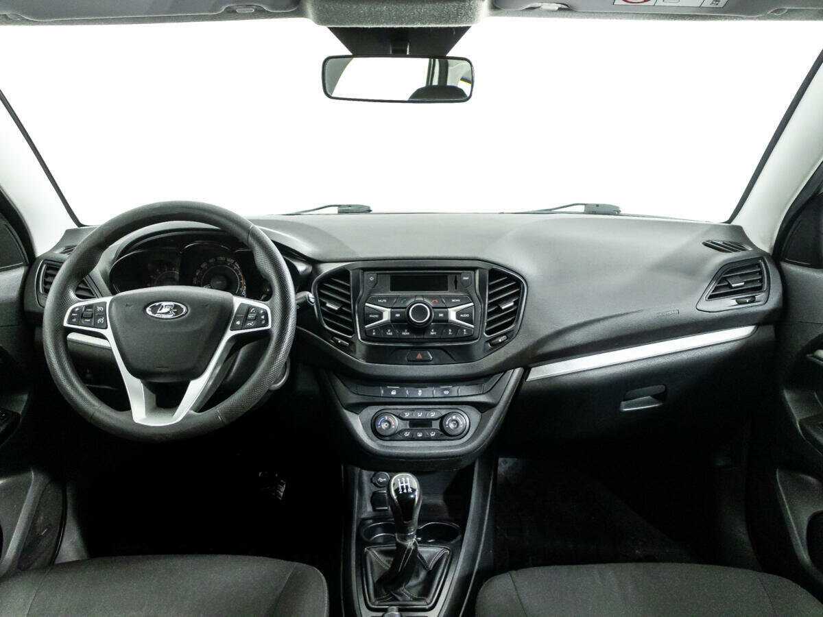 Lada (ВАЗ) Vesta 2017 года с пробегом. Фото: #12