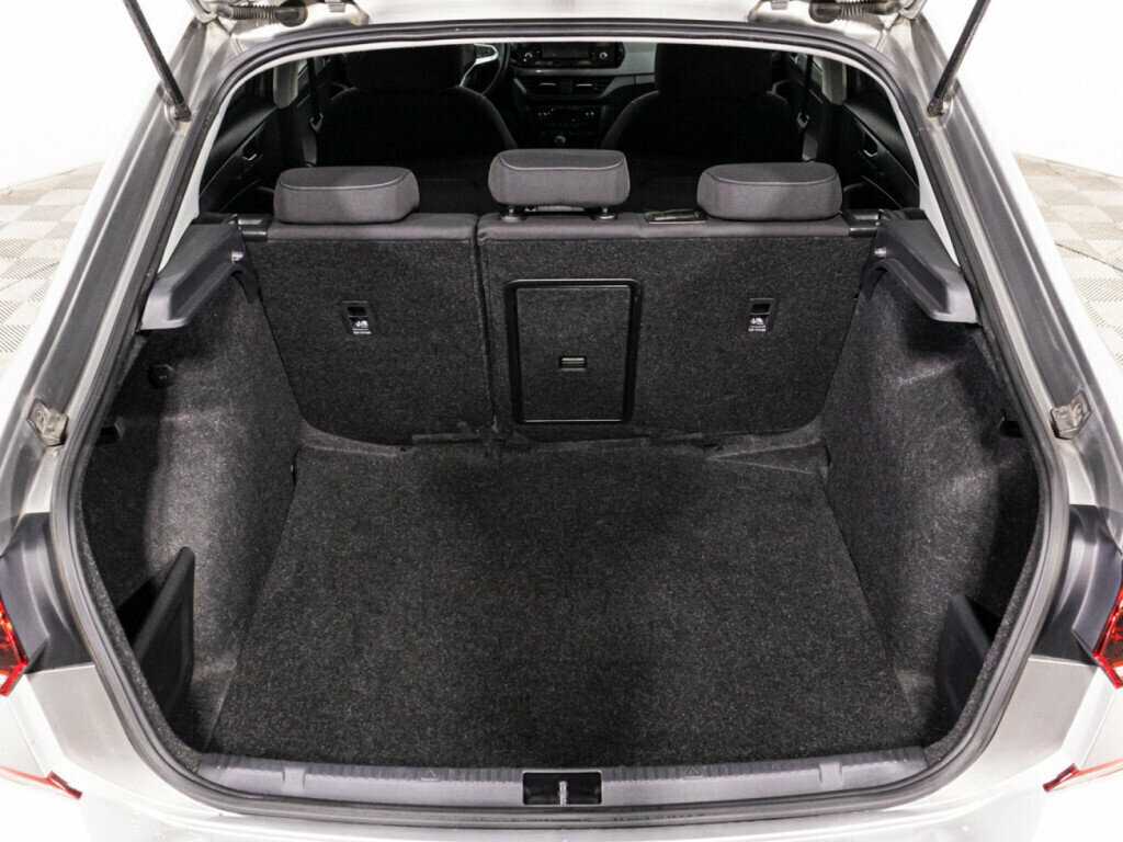 Б/У Фольксваген Поло 2020 года. Фото: #13