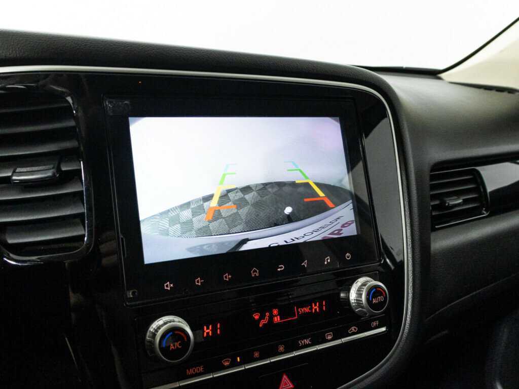 Mitsubishi Outlander 2021 года с пробегом. Фото: #16