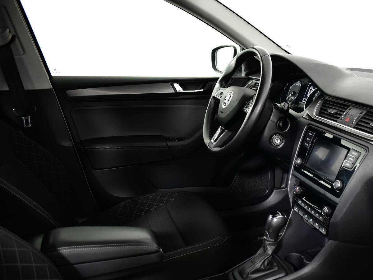 Skoda Rapid 2018 года с пробегом. Фото: #8