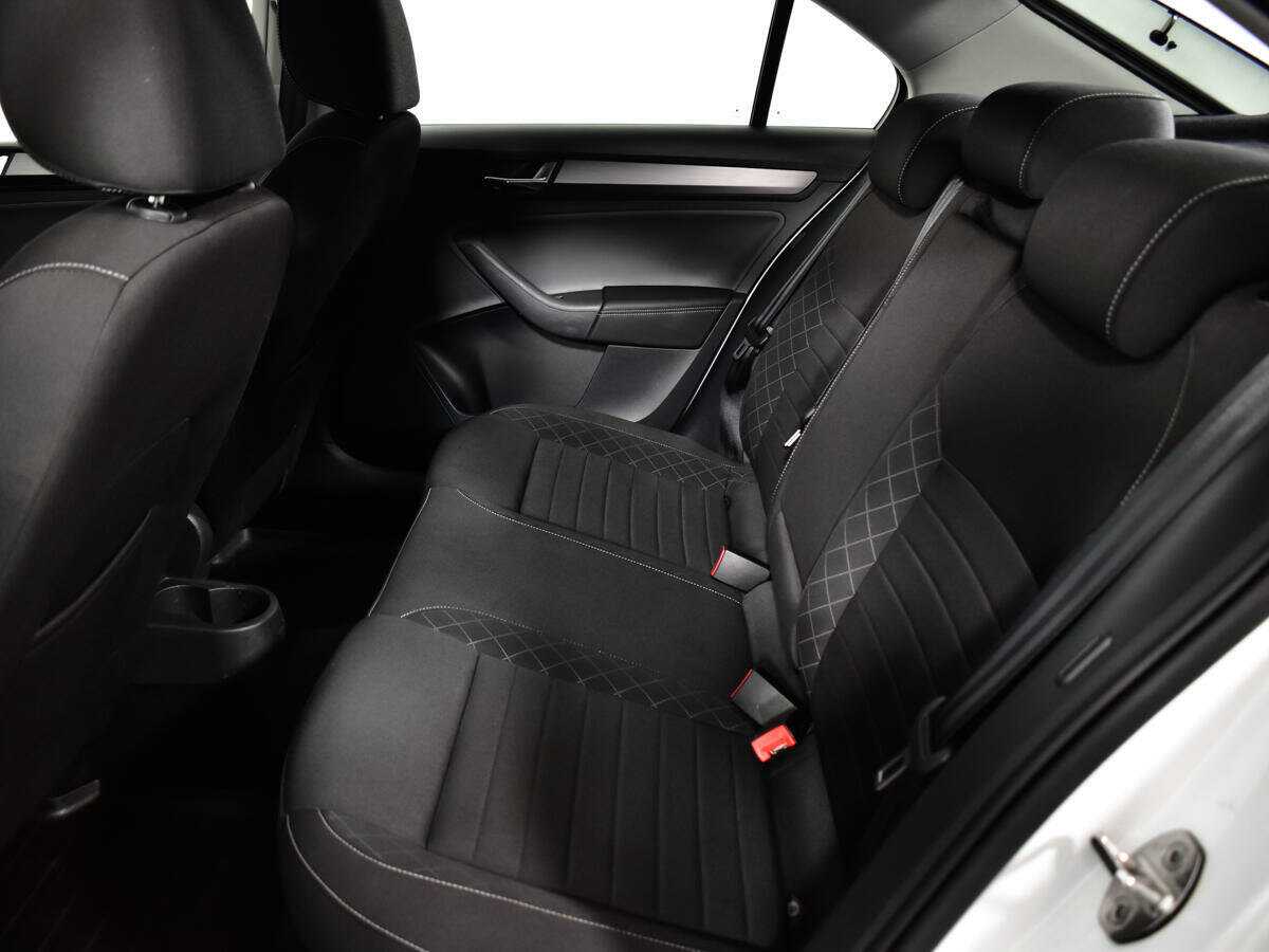 Skoda Rapid 2018 года с пробегом. Фото: #9