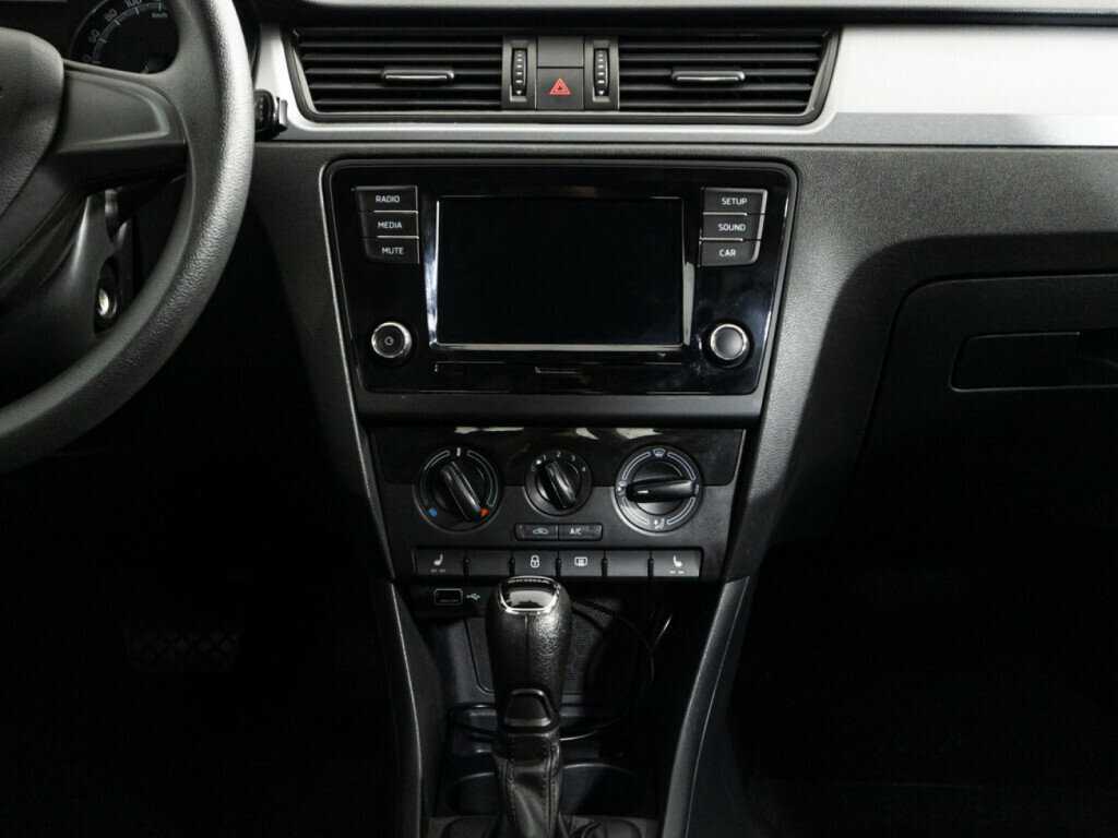 Б/У Шкода Рапид 2019 года. Фото: #13