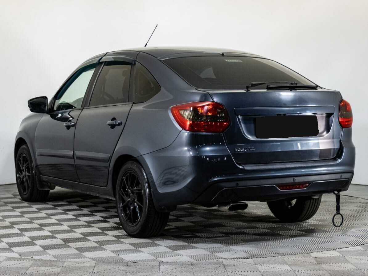 Lada (ВАЗ) Granta 2018 года с пробегом. Фото: #7