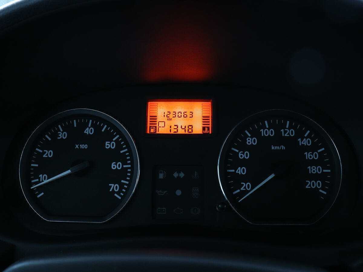 Nissan Almera 2013 года с пробегом. Фото: #9