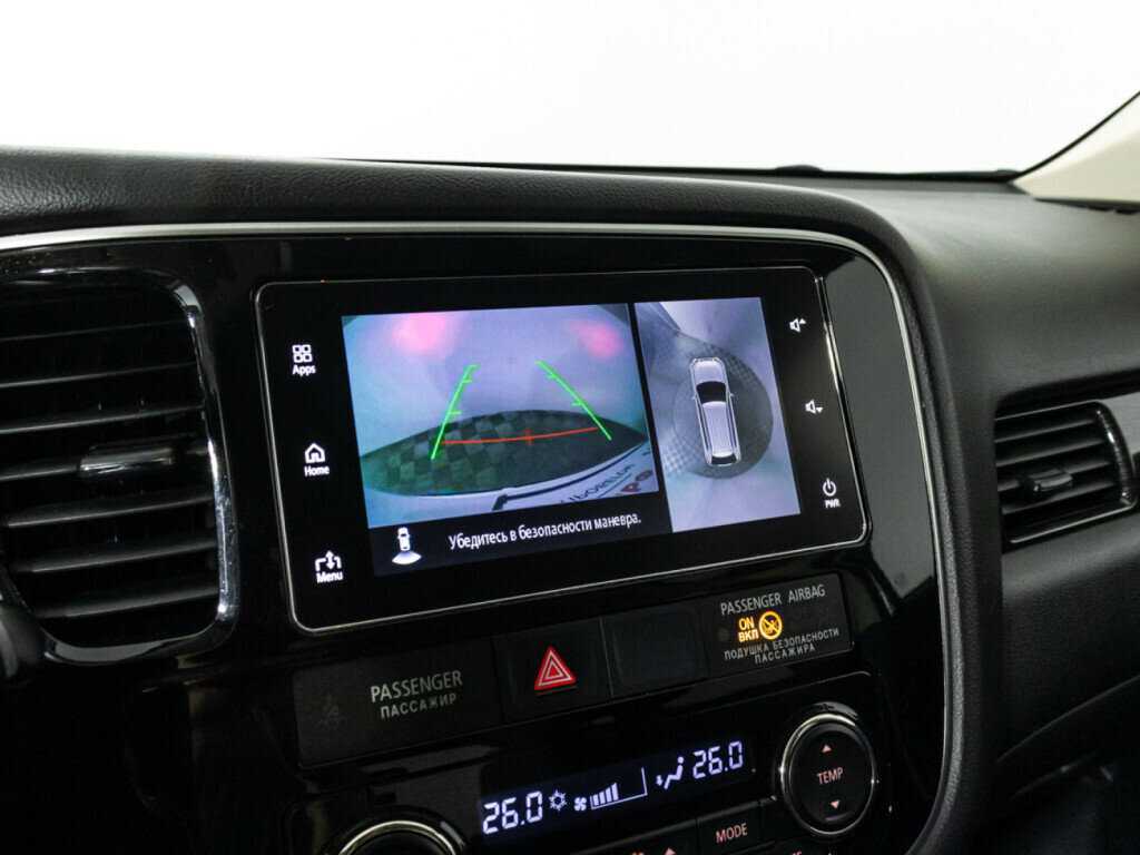 Б/У Митсубиши Оутлэндер 2018 года. Фото: #15