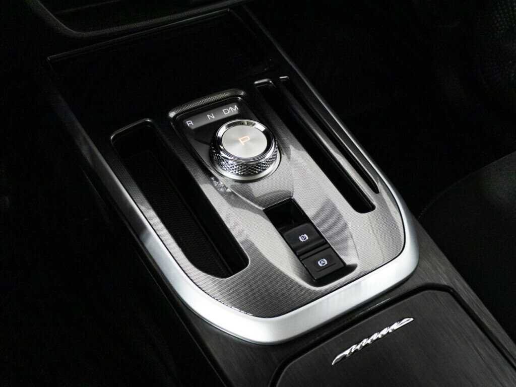 Б/У Хавал Джолион 2024 года. Фото: #17