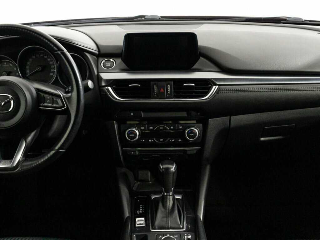 Б/У Мазда 6 2018 года. Фото: #13