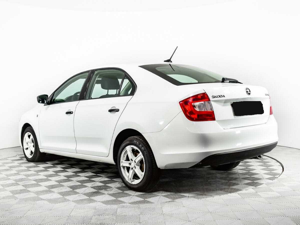 Б/У Шкода Рапид 2017 года. Фото: #6