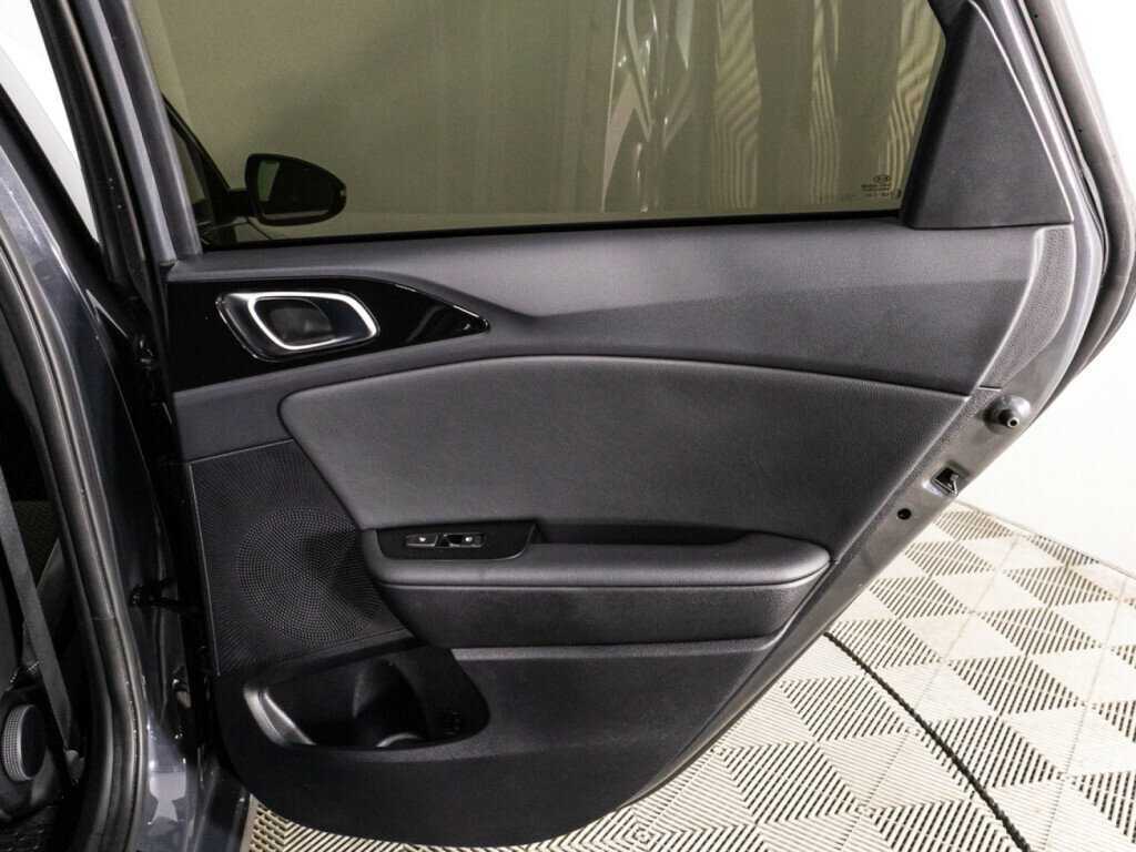 Б/У Киа Сид 2020 года. Фото: #28