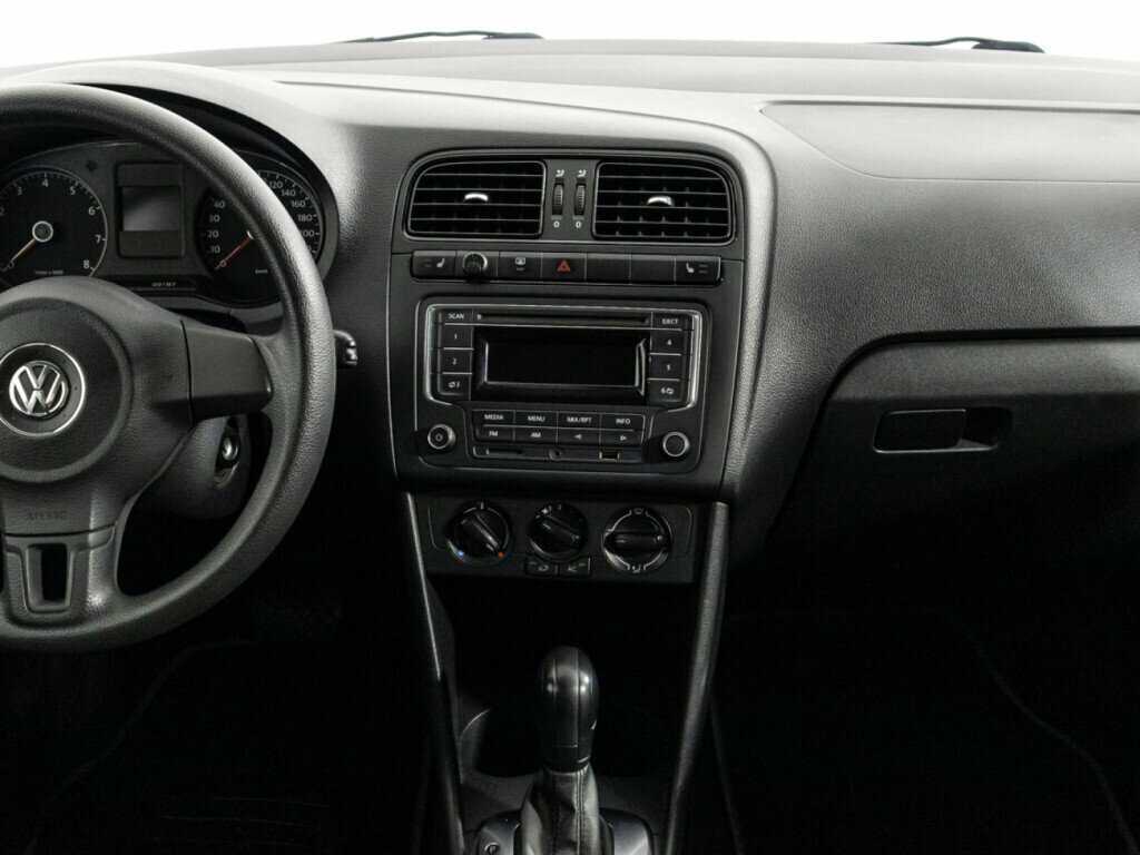 Б/У Фольксваген Поло 2013 года. Фото: #13