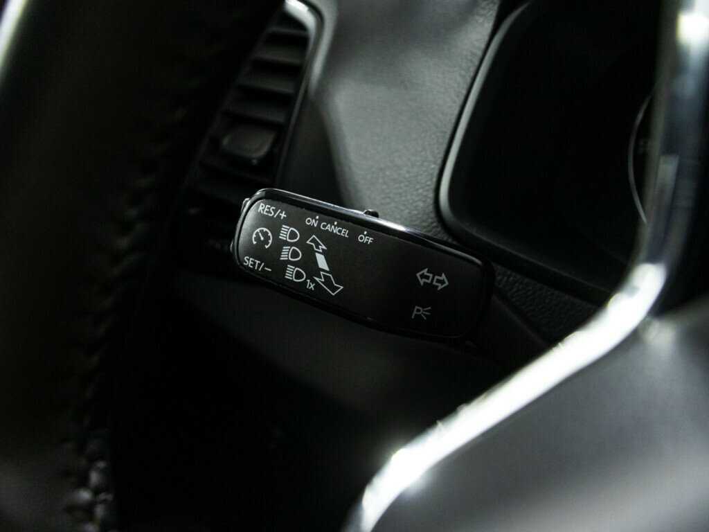 Б/У Шкода Карок 2021 года. Фото: #16