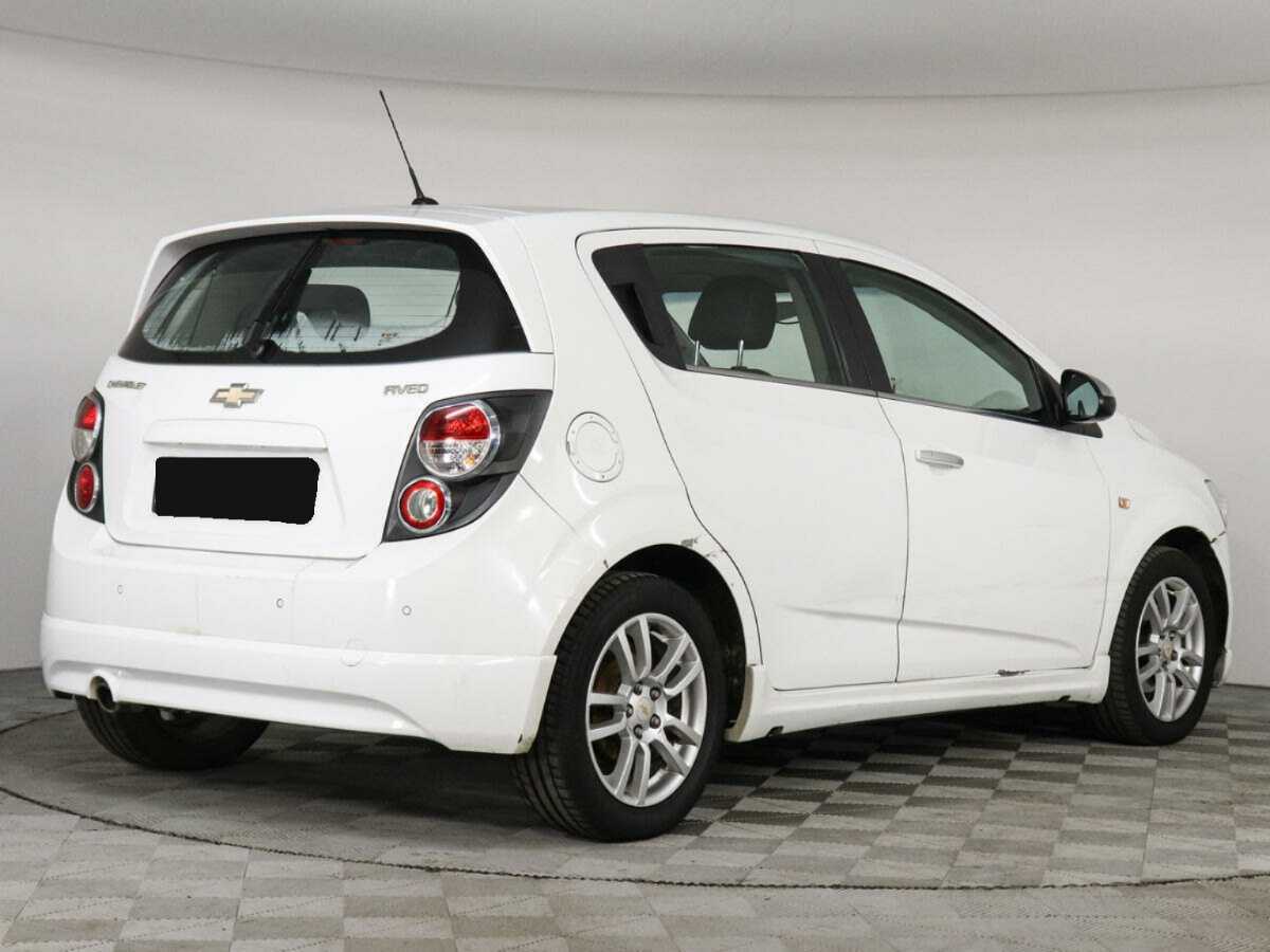Chevrolet Aveo 2014 года с пробегом. Фото: #2