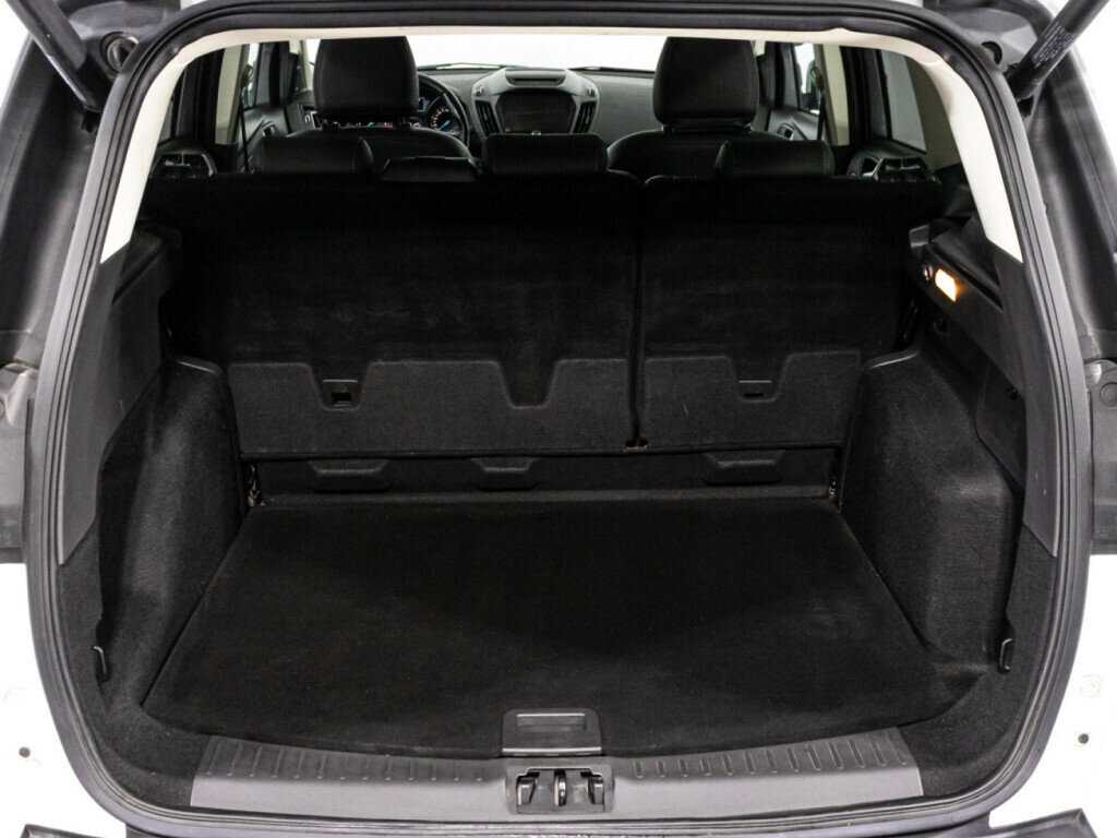 Б/У Форд Куга 2018 года. Фото: #14