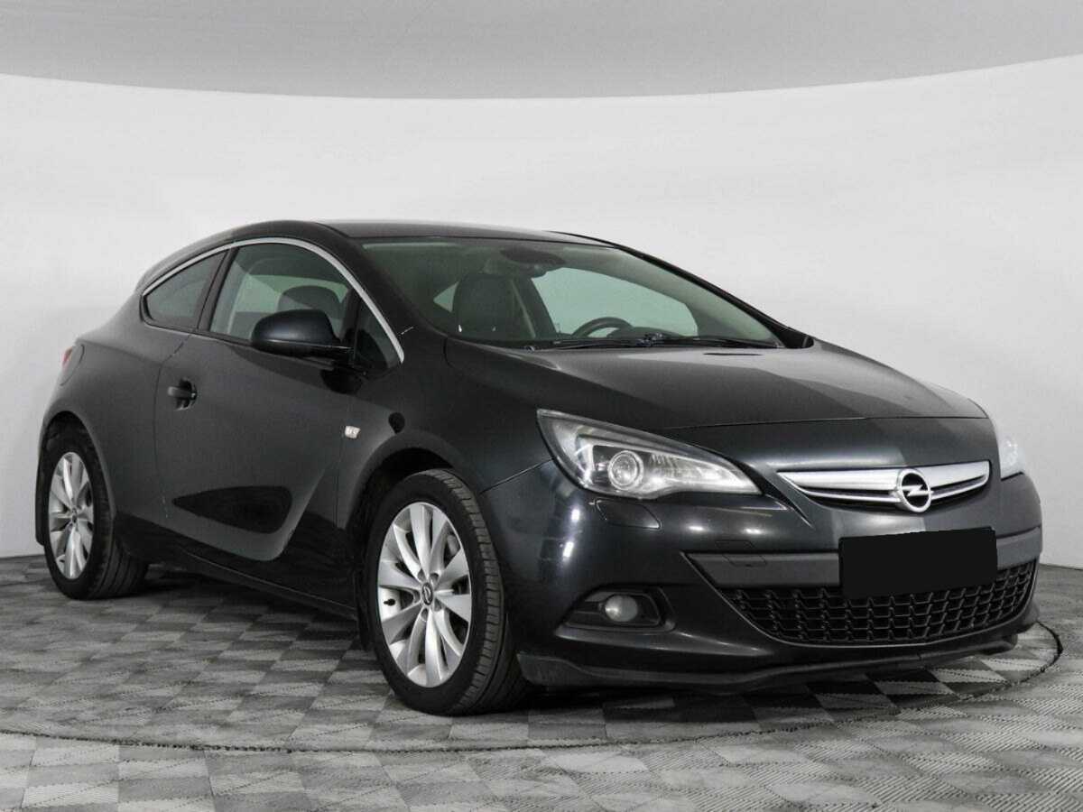 Opel Astra 2013 года с пробегом. Фото: #1