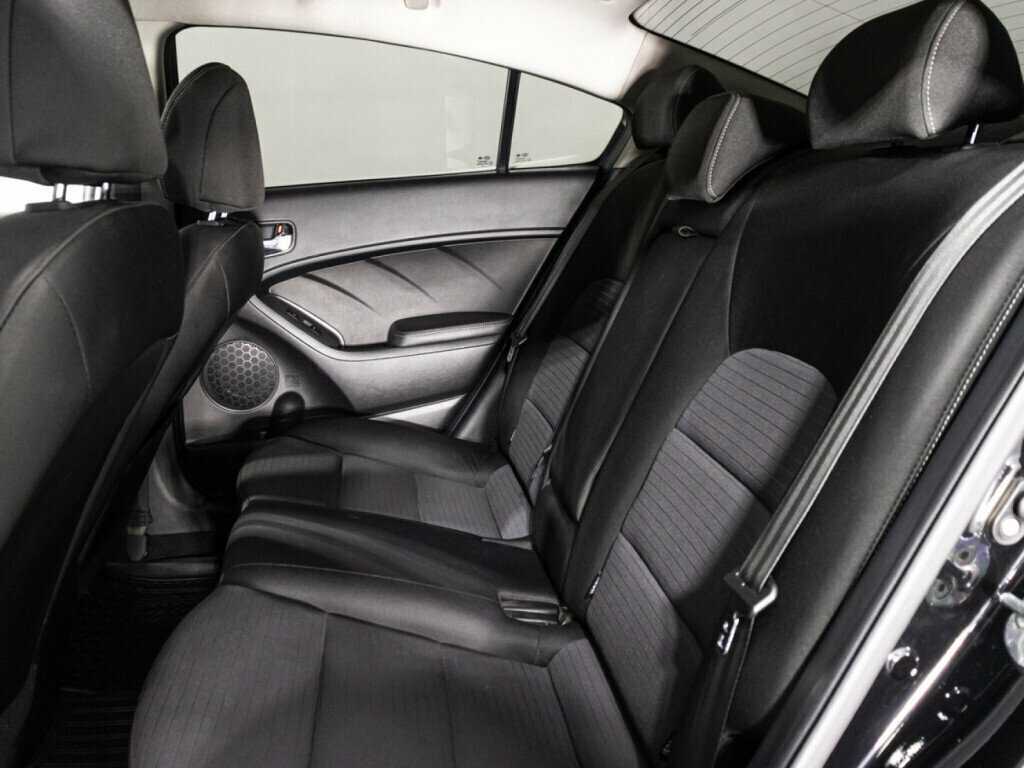 Б/У Киа Церато 2017 года. Фото: #9