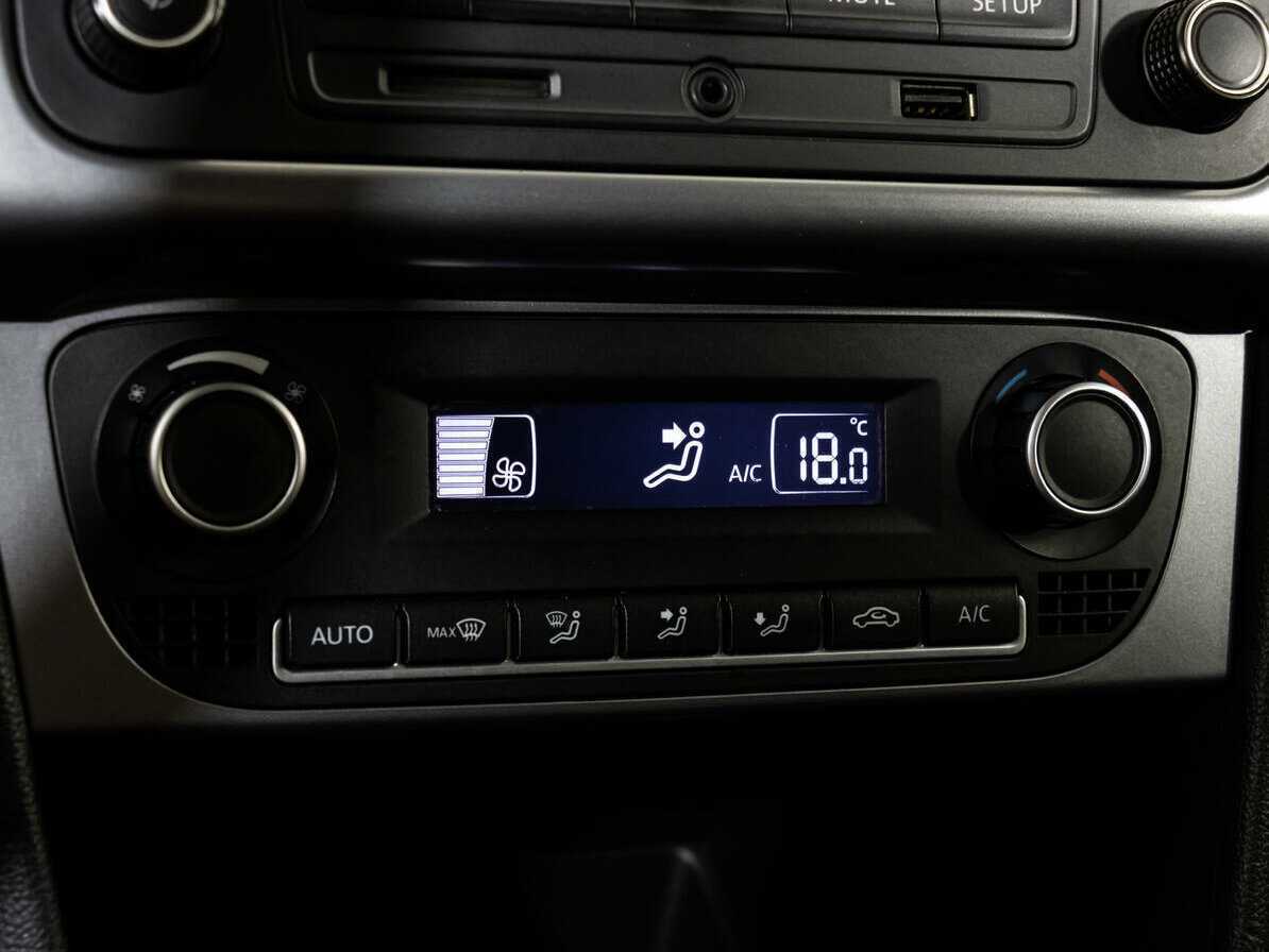 Б/У Фольксваген Поло 2016 года. Фото: #11