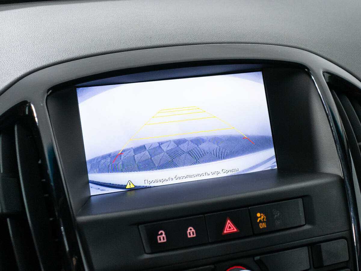 Б/У Опель Астра 2015 года. Фото: #15