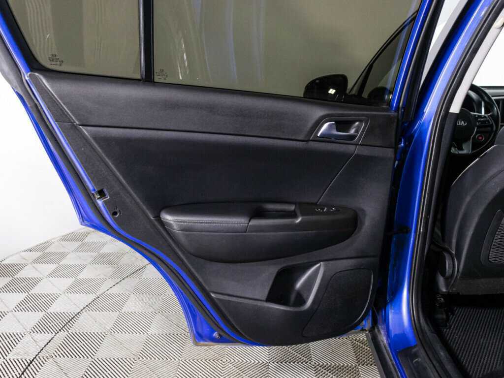 Б/У Киа Спортейдж 2019 года. Фото: #24