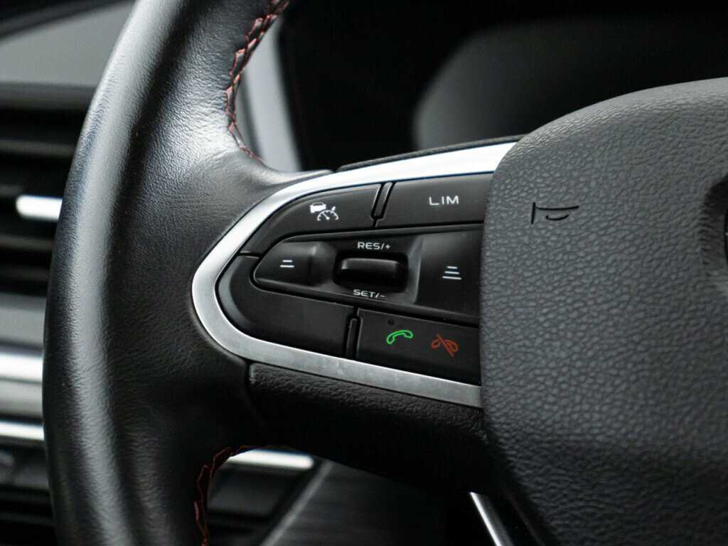 Geely Tugella 2022 года с пробегом. Фото: #26