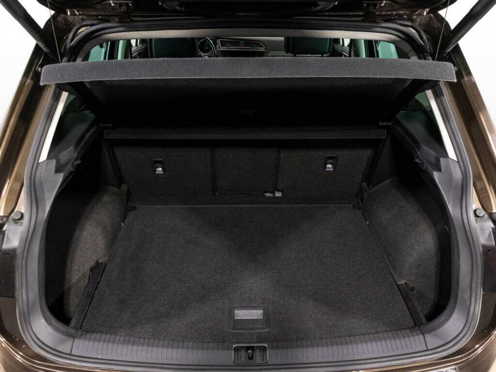 Volkswagen Tiguan 2019 года с пробегом. Фото: #14