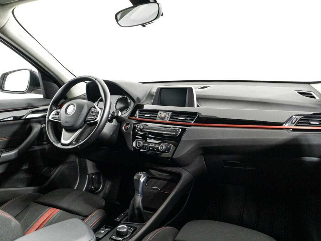 BMW X1 2018 года с пробегом. Фото: #8