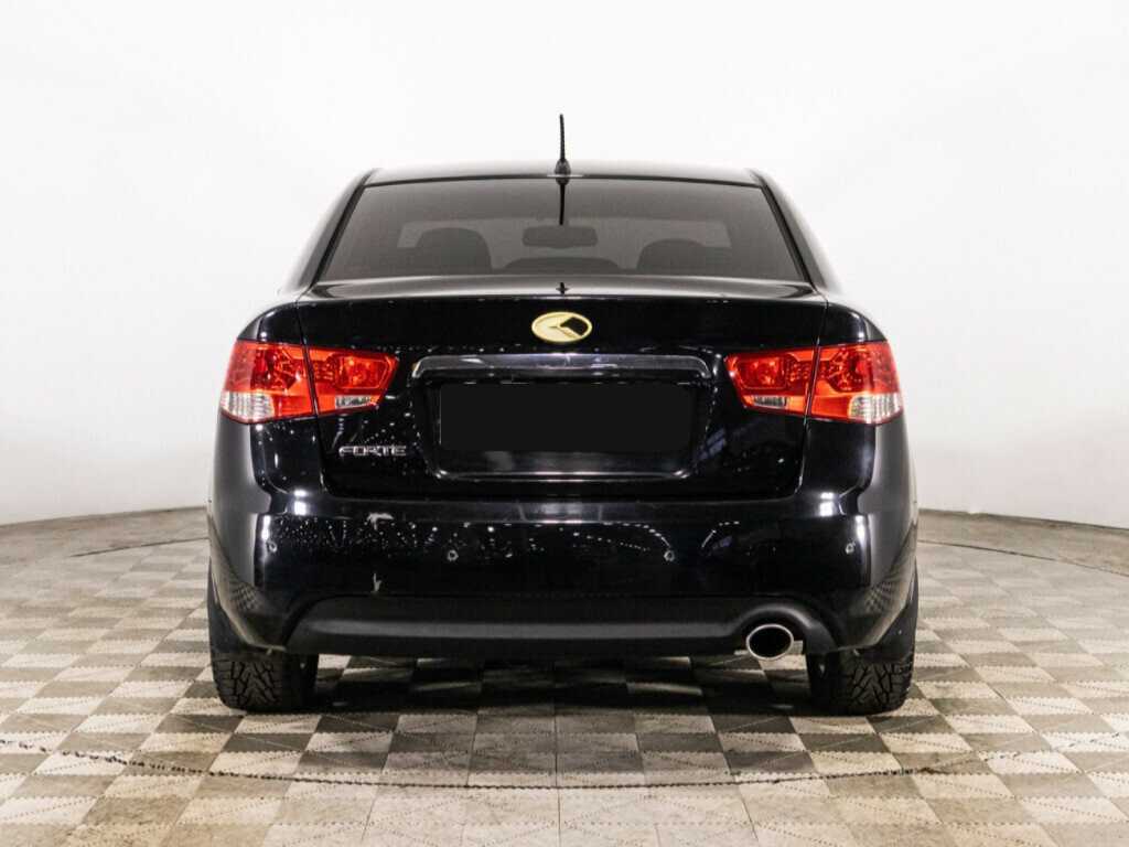 Б/У Киа Церато 2012 года. Фото: #5