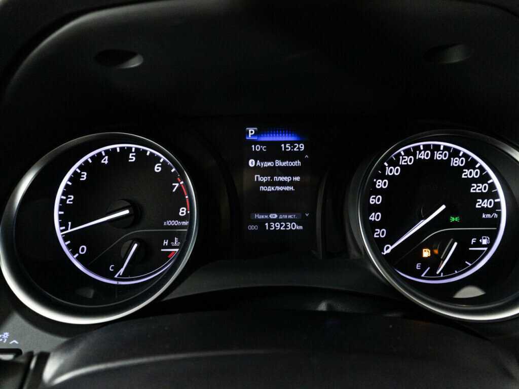 Toyota Camry 2021 года с пробегом. Фото: #11