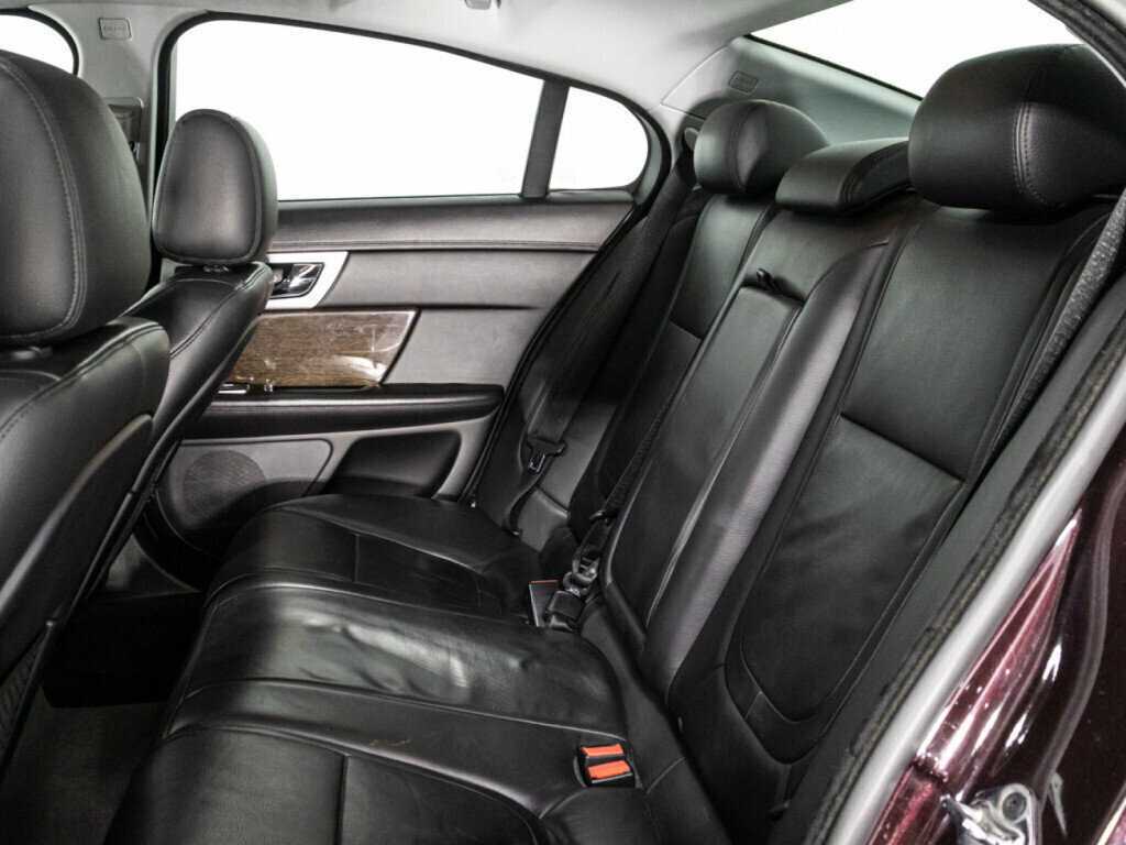 Jaguar XF 2012 года с пробегом. Фото: #9