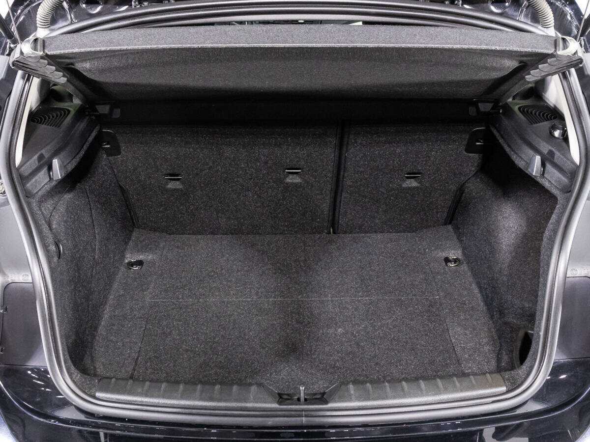 BMW 1 серии 2012 года с пробегом. Фото: #14