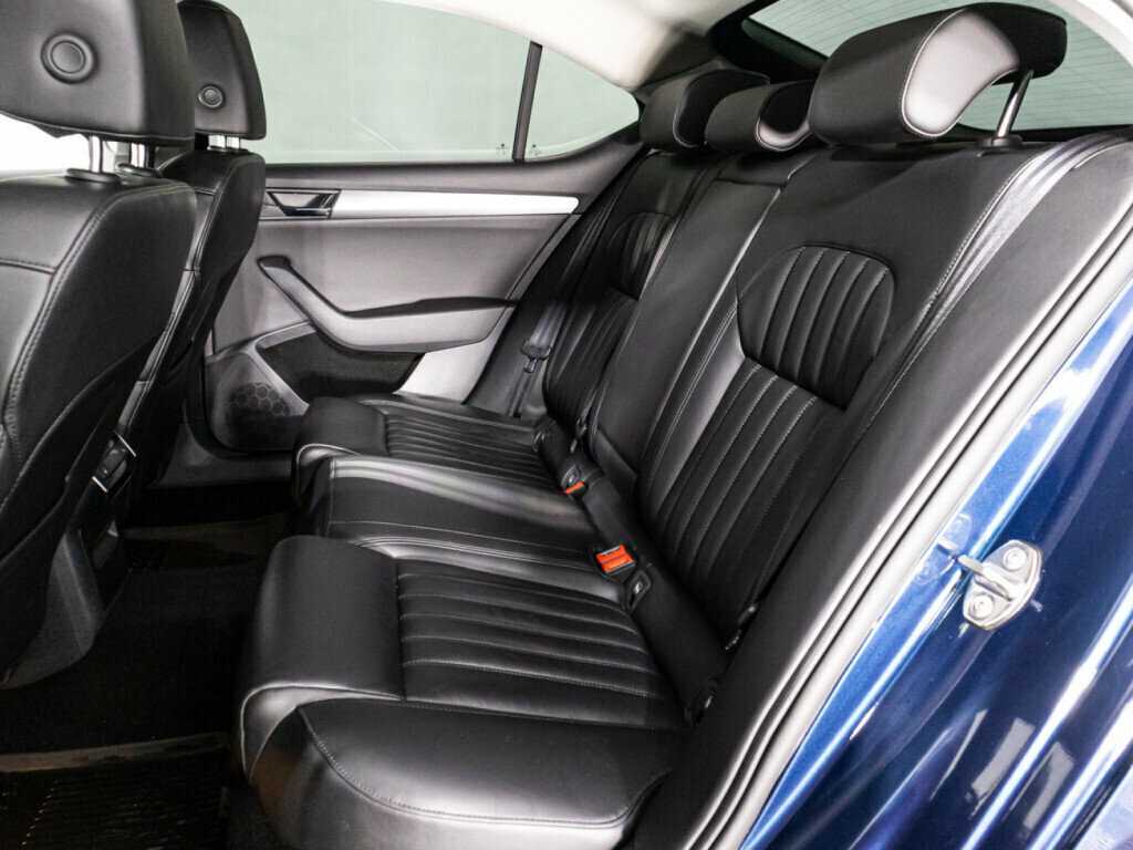 Б/У Шкода Суперб 2018 года. Фото: #9