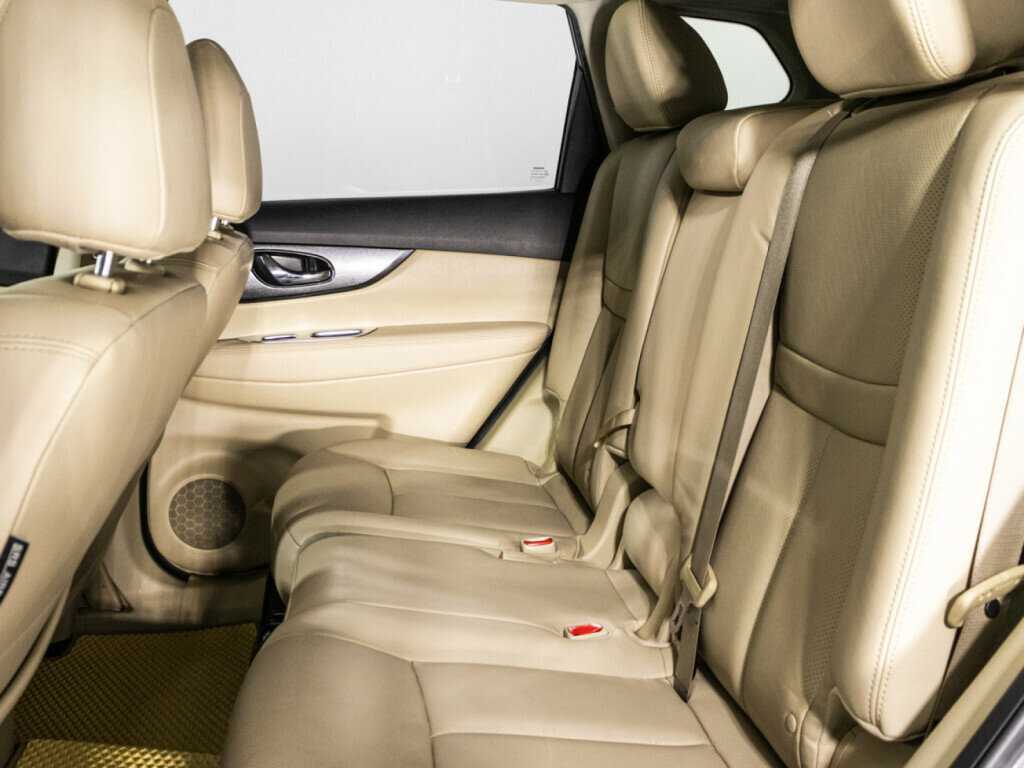 Б/У Ниссан Икс-Трейл 2018 года. Фото: #9