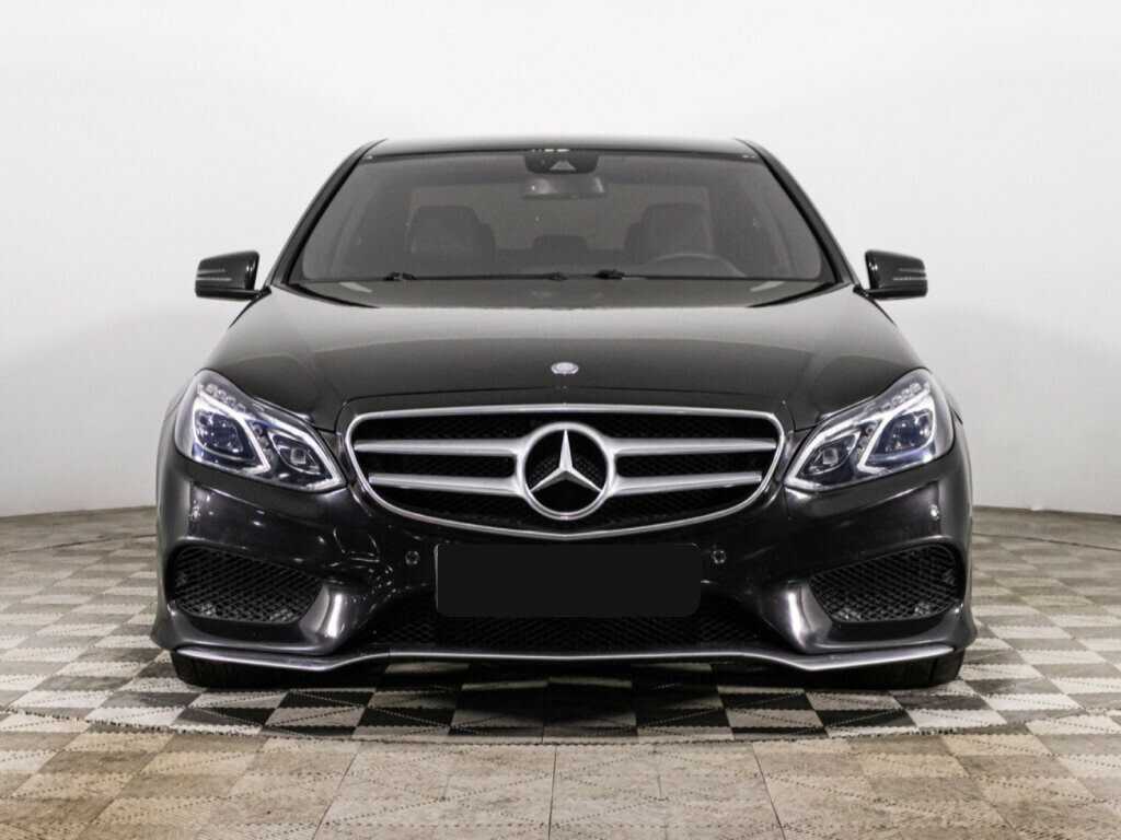 Mercedes-Benz E-Класс 2013 года с пробегом. Фото: #1