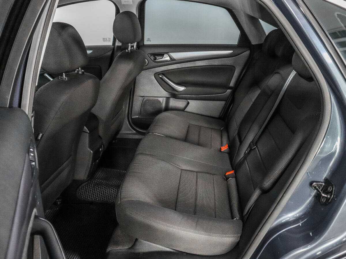 Ford Mondeo 2012 года с пробегом. Фото: #10