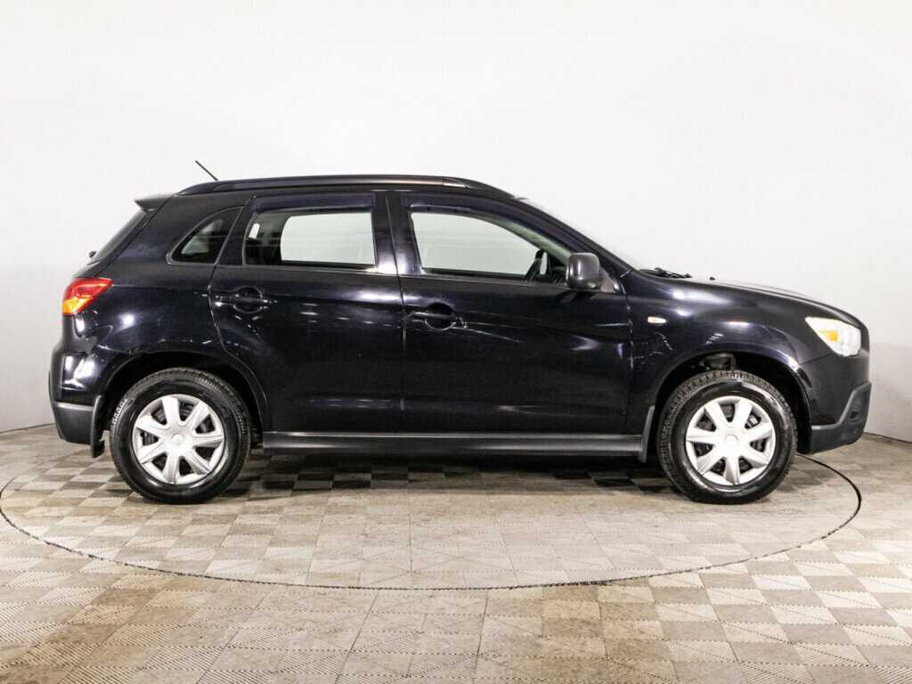 Б/У Митсубиши АС-Икс 2012 года. Фото: #3