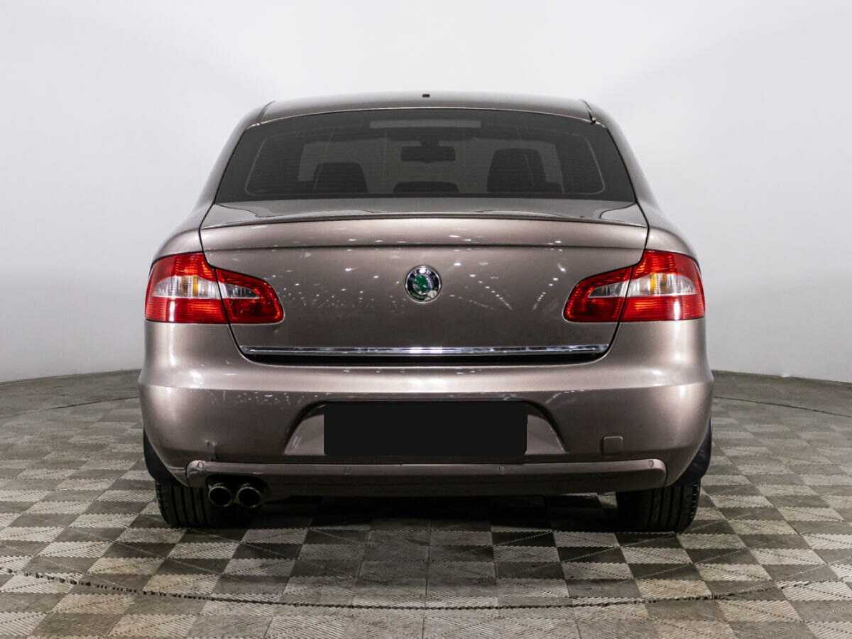 Б/У Шкода Суперб 2012 года. Фото: #5