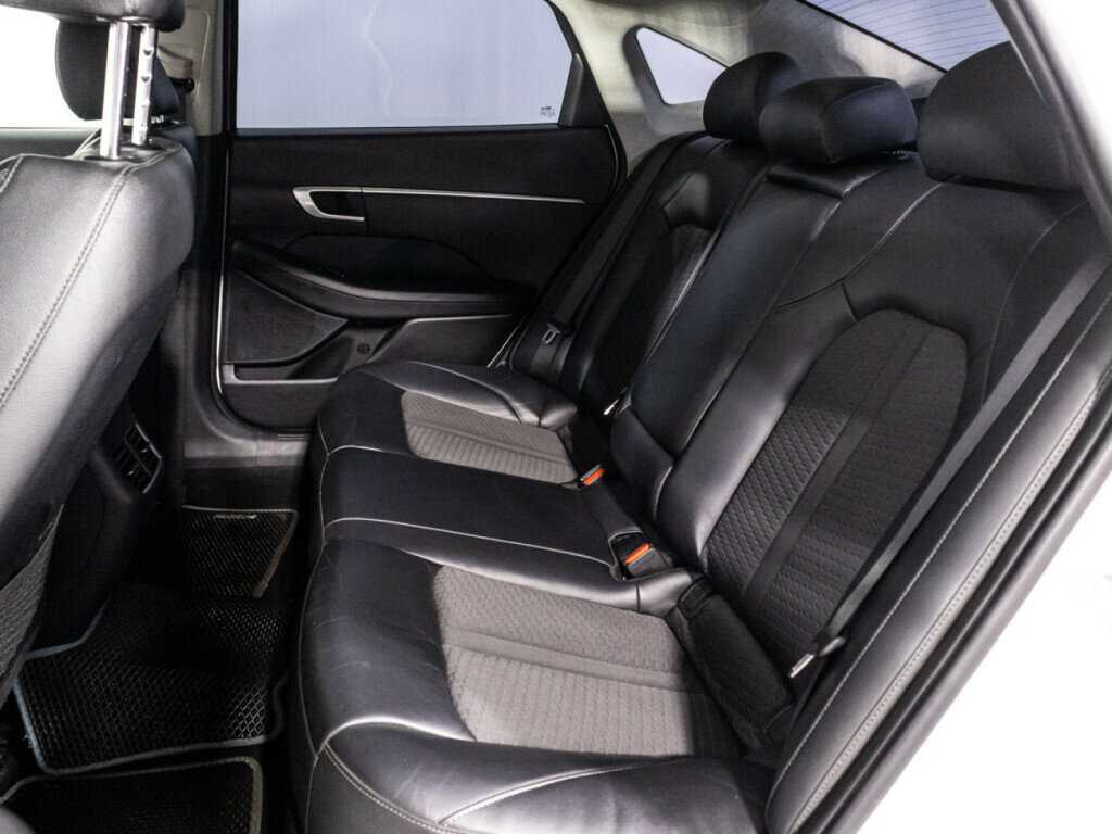 Б/У Хендай Соната 2019 года. Фото: #9