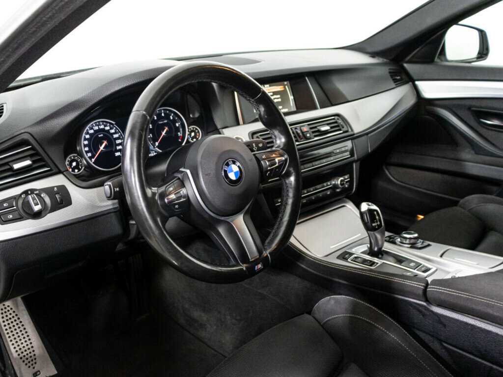 BMW 5 серии 2016 года с пробегом. Фото: #10