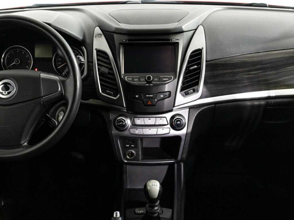 Б/У Сан-Ён Актион 2014 года. Фото: #13