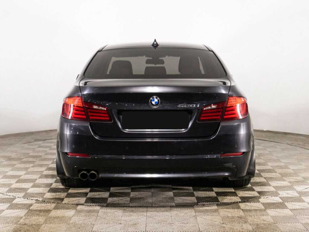 BMW 5 серии 2012 года с пробегом. Фото: #5