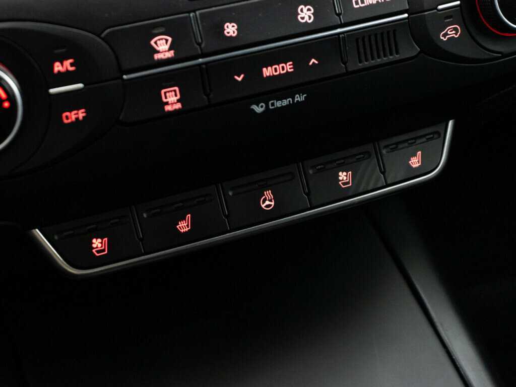 Б/У Киа Соренто 2016 года. Фото: #20