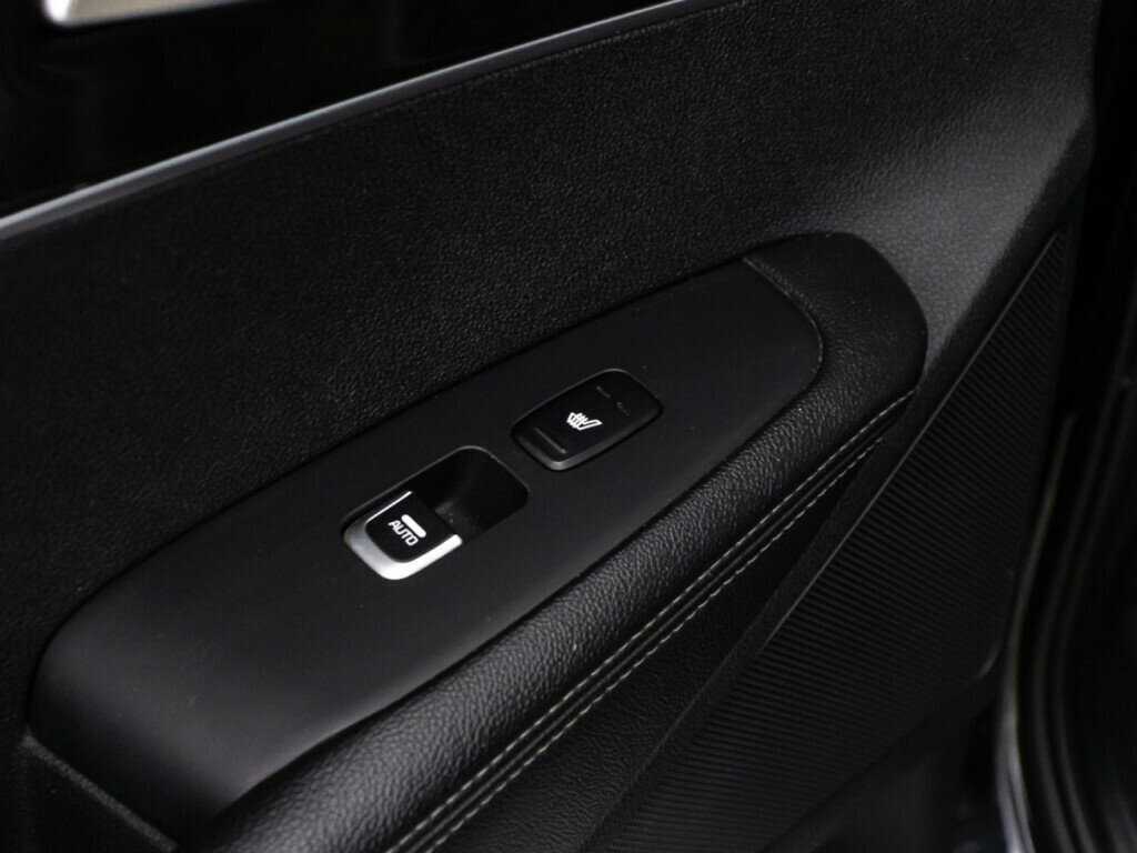 Б/У Киа Соренто 2016 года. Фото: #23