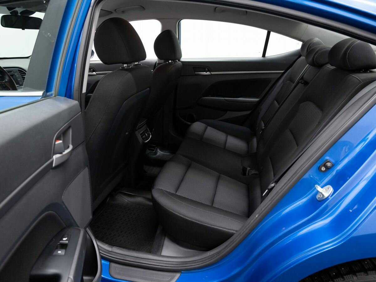 Б/У Хендай Елантра 2017 года. Фото: #8