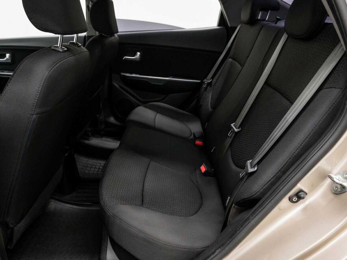 Б/У Киа Рио 2012 года. Фото: #11