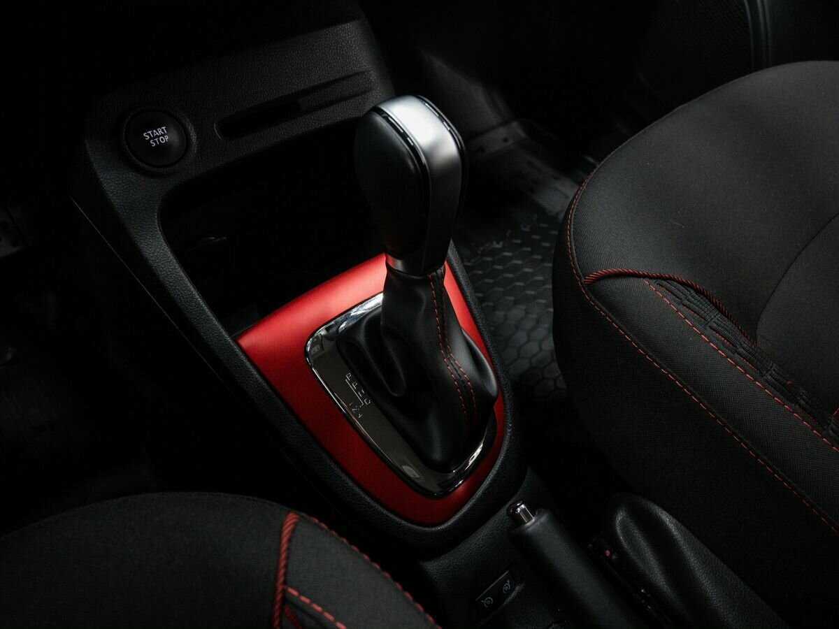 Б/У Рено Каптюр 2018 года. Фото: #18