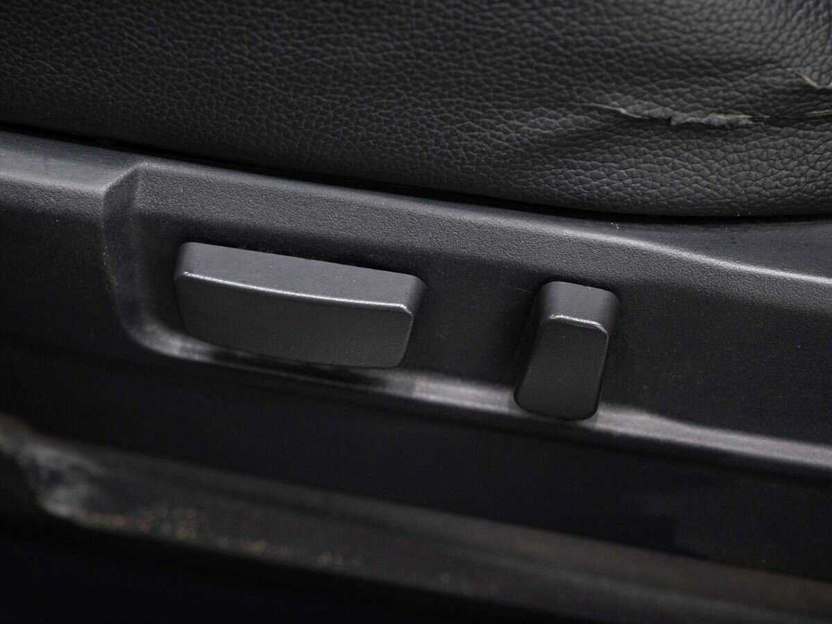 Б/У Митсубиши Оутлэндер 2015 года. Фото: #25